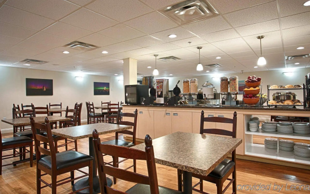 Charlottetown Inn & Conference Centre