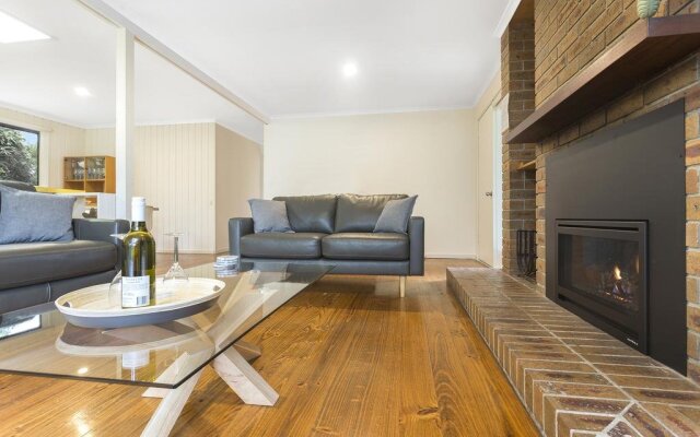 Rest @ Rye Beach House