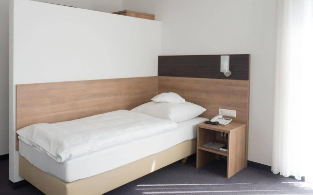 Martins Klause Airport Messe Hotel