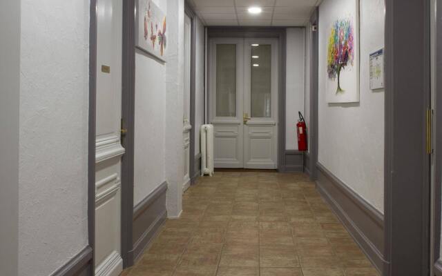 Brit Hotel Roanne - Le Grand Hotel