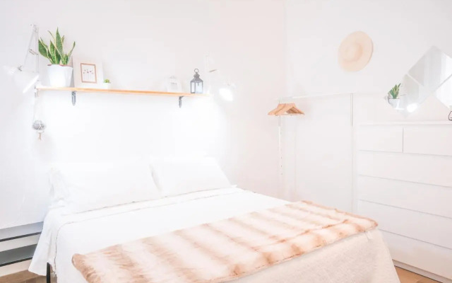 Minimalist Chic a Villanova 3Bdr - 2Bth - WiFi