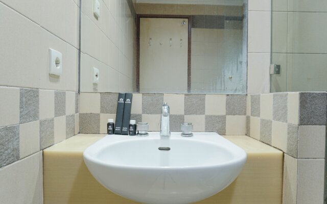 Modern Elegant and Good 3BR at Pangeran Jayakarta Apartment