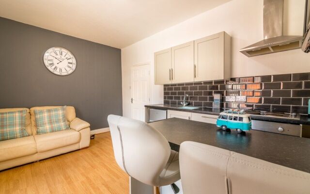 Platform Avenues Area Apartments