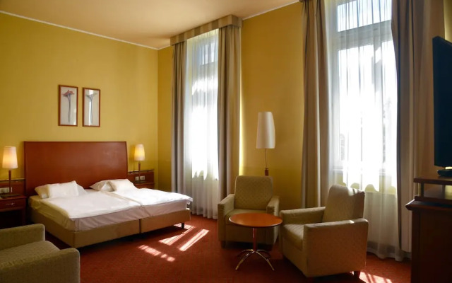 City Partner Park Hotel Pelikan