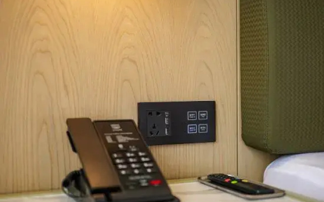 Youshe Hotel (Nanping Wanda Plaza)