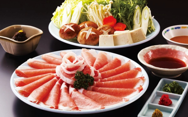 Hoyo Center Satsuma Meijimura