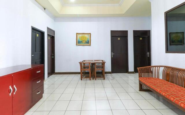 New Valentino Hotel Makassar RedPartner