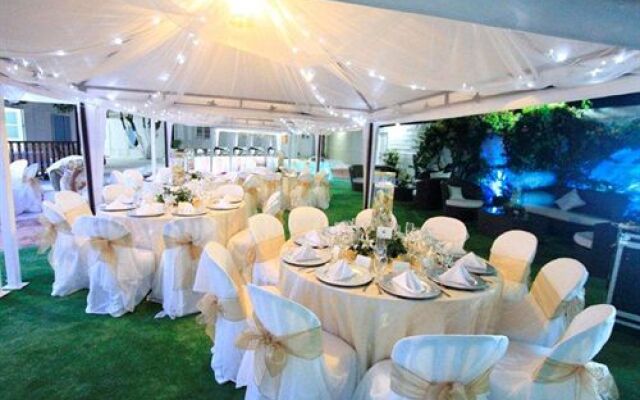 Le Castel Blanc Hotel Boutique