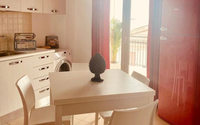 Rebecca s Taormina-etna Collection V