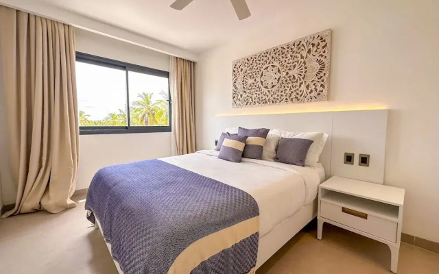 Luxury Penthouse 3 Bedroom Ocean Views