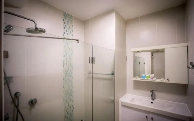 Acco Beach Hotel
