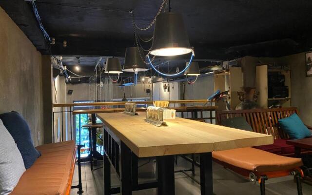 Hostel-John Cafe and Beer
