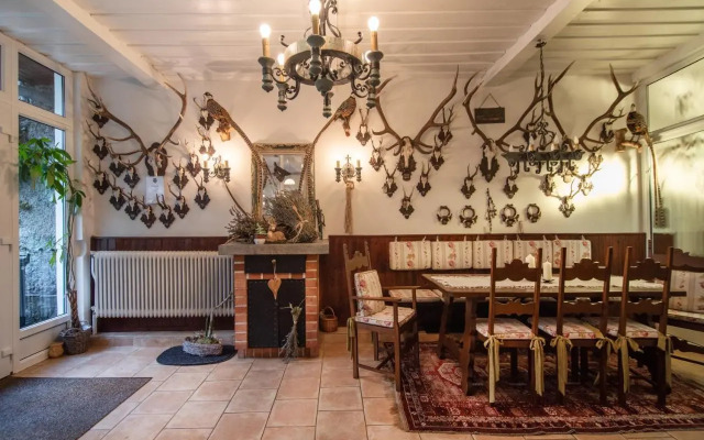 Renoviertes Bauernhaus mit Garten in Ruhelage