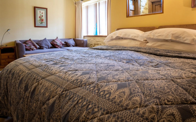 Tŷ Mawr Country Hotel