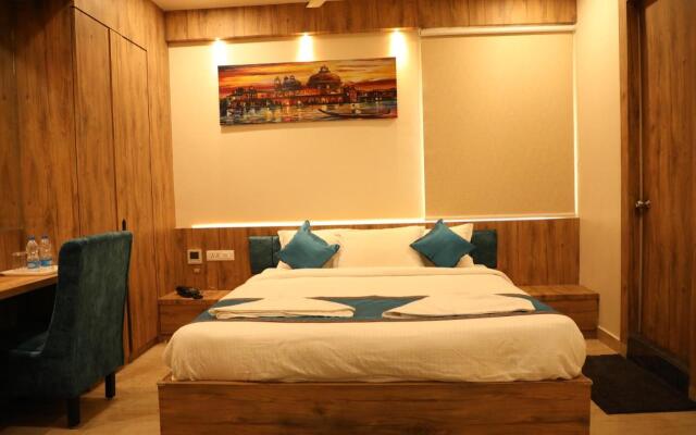 Hotel Sree Kubera Grand