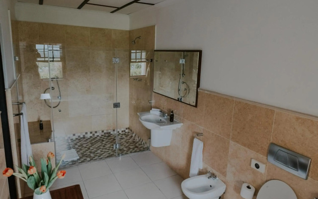 CANA Vineyard Guesthouse