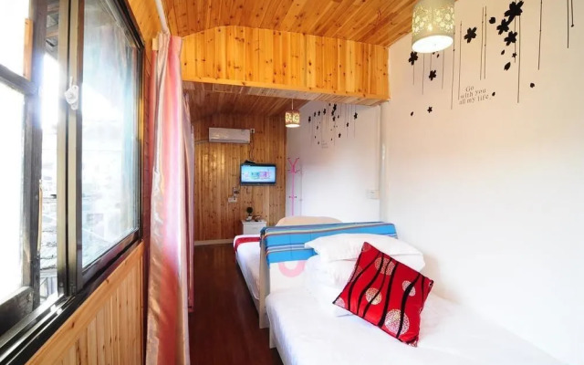 Xitang Shuimo Lanting Inn