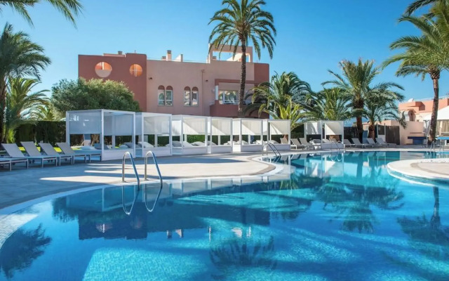 Oliva Nova Beach & Golf Hotel