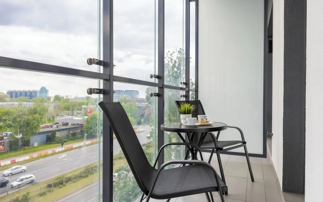 Studio With Parking in Wola by Renters