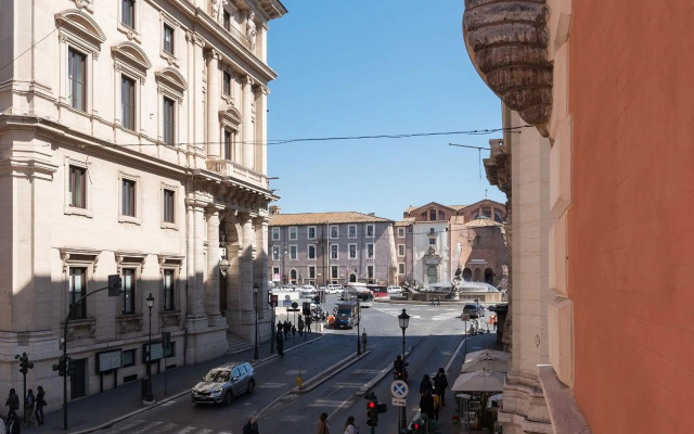 CS Central Station Termini 6pax Apartment