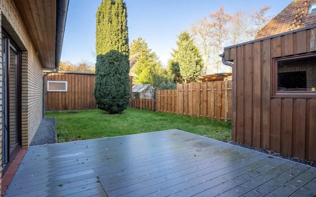 Holiday Home With Terrace in St.peter-ording