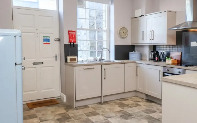 Malcolm Miller House