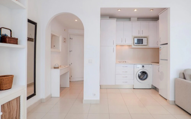 Skol Sea Views Apartments