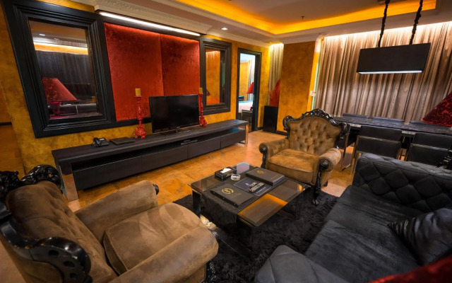 Fields Plaza Condo