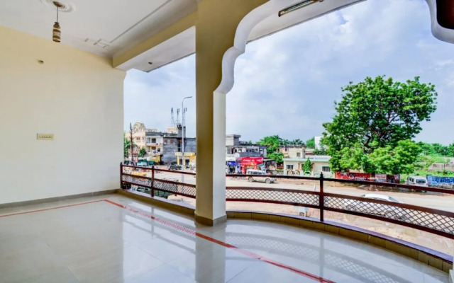 Hotel Saif by OYO
