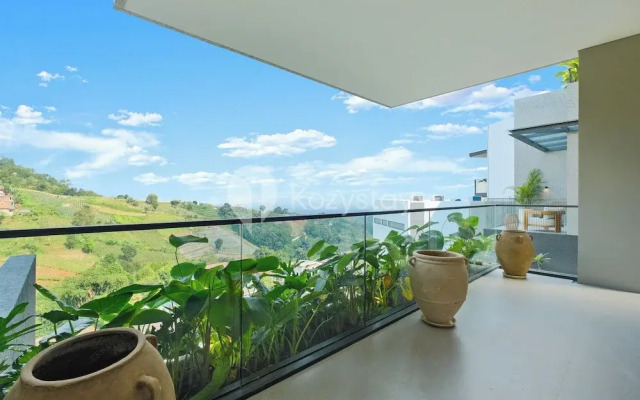 Dago Escape Villa by Kozystay - Bandung