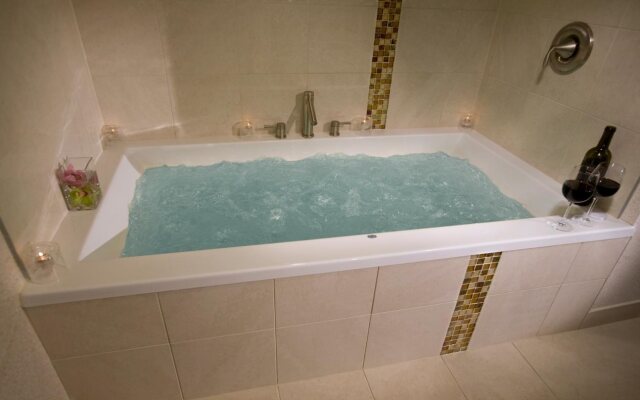 The Madison Concourse Hotel and Governor's Club