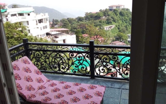 Casa Arhan Luxury Mussoorie Homestay