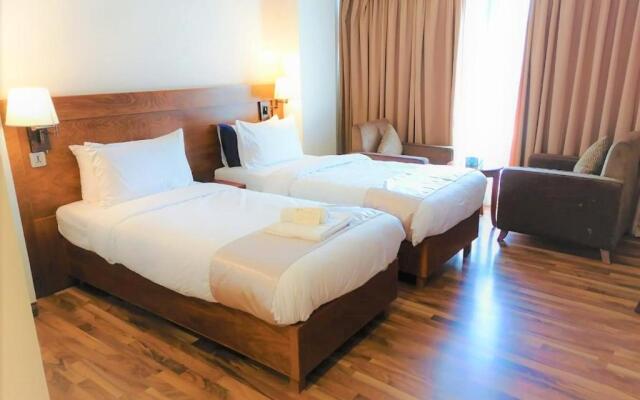 Esquire Hotel Apartments