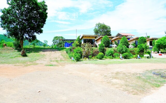 Baan Lung Yod Resort Keangkrachan