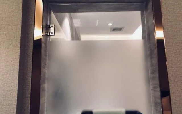 Tonghai Yunshang Impression Theme Hotel