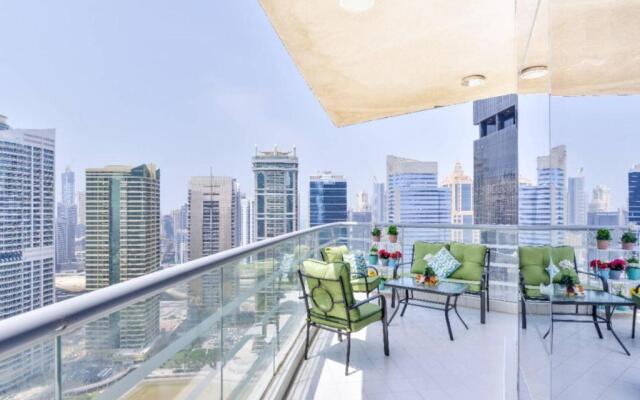 Beautiful 2Bed 2Baclcony in JLT, Dubai
