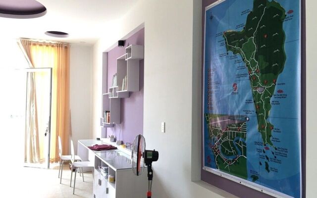 Purple Place Homestay - Hostel