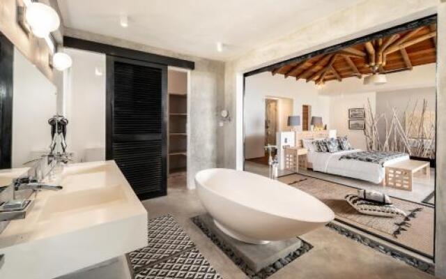 Koki Bonheur Beachfront Villa By StayMauritius