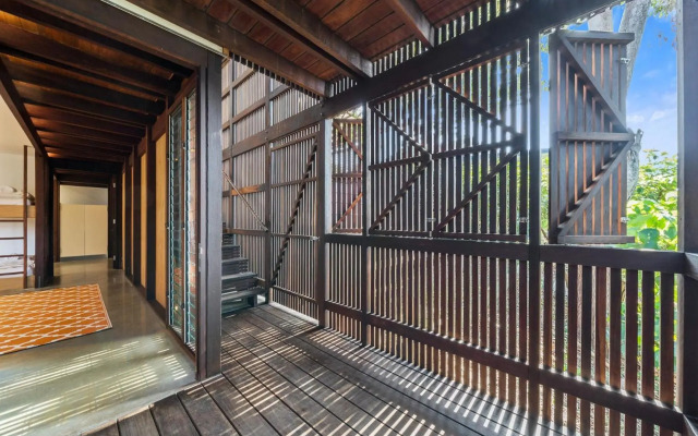 Moonshine Beach Shack