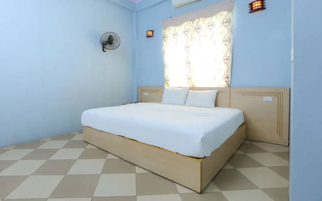 OYO 593 Bach Duong Hotel