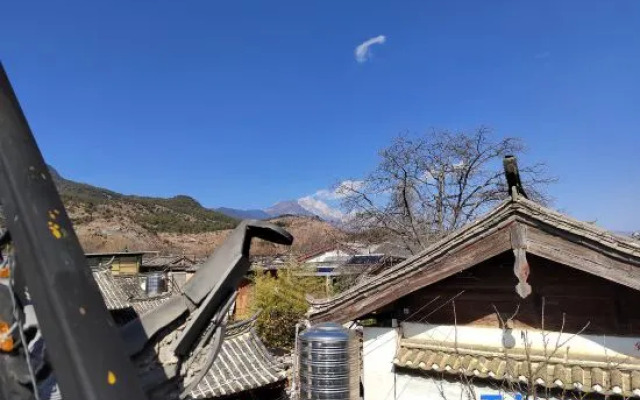 Lijiang Snow Sight Inn
