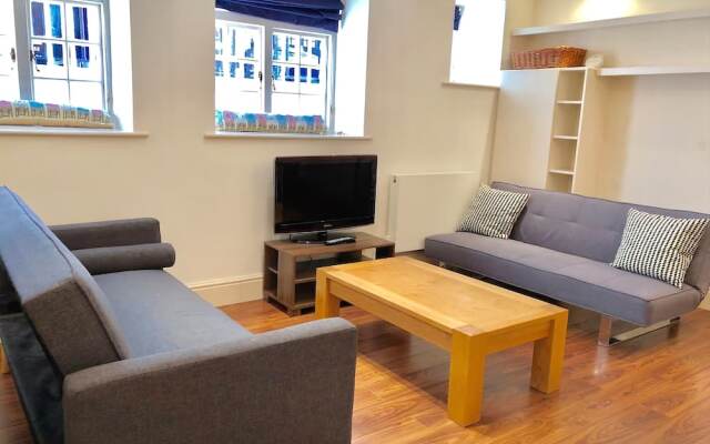 Stylish Apartments in Victoria & Westminster