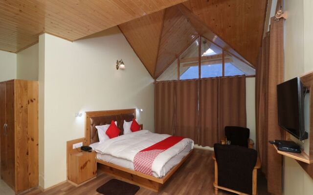 Oyo 13920 Home Spacious Studios Shuru