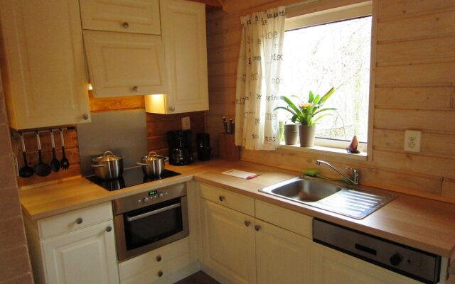 Cozy Chalet in Oignies-en-Thierache with Sauna