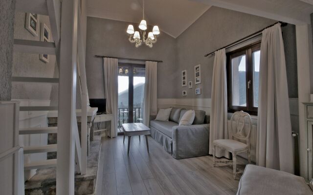 Boutique Hotel Skamnos