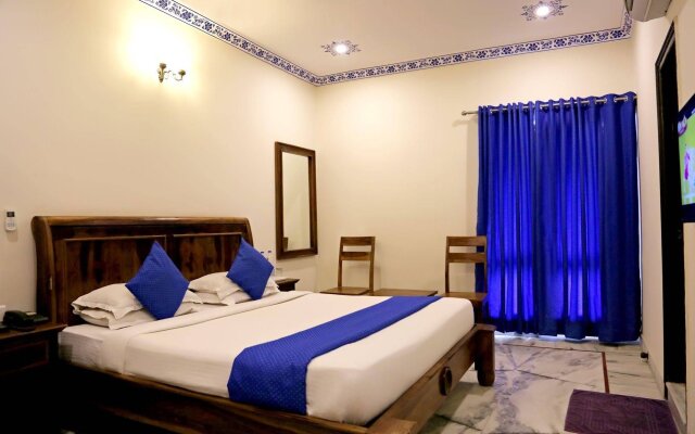Hotel Royal Pratap Niwas