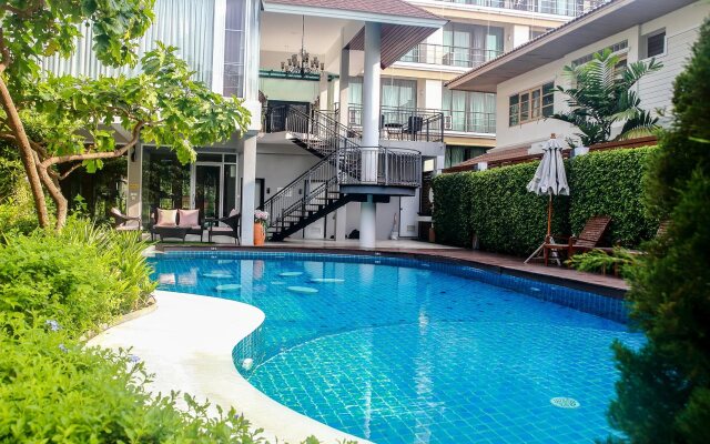 Murraya Residence