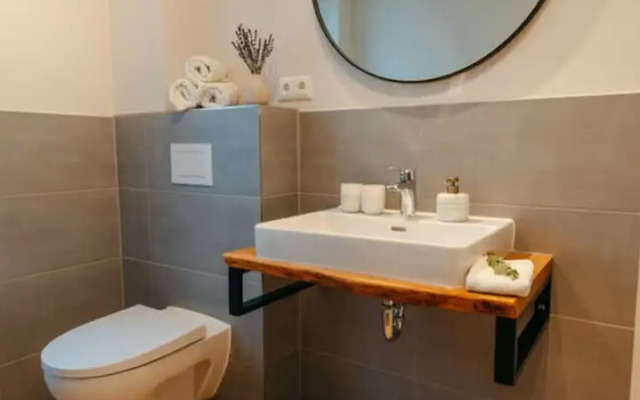 Fine Stuuv Comfortable Holiday Residence