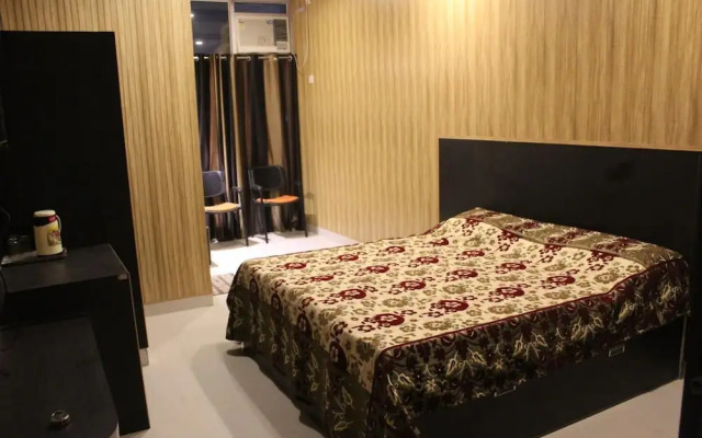 Hotel Gokul inn
