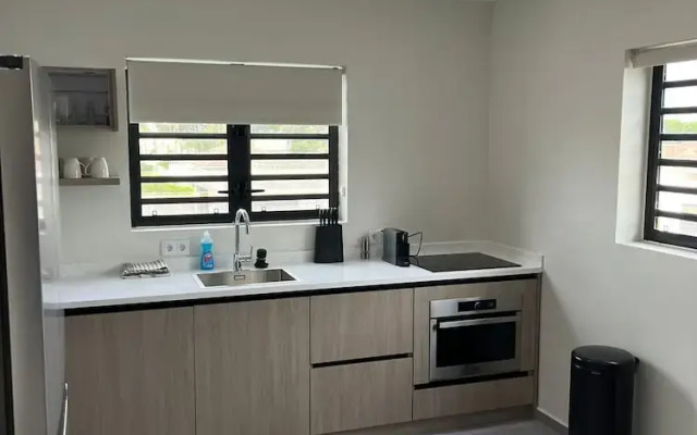 No5 Mambo Apartment